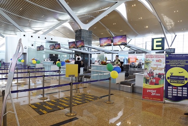 Vietjet khai thác các chuyến bay quốc tế tại nhà ga mới hình tổ yến