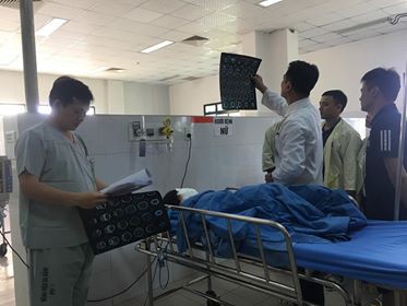 Xe rước dâu gặp nạn thảm khốc ở Quảng Nam: Nỗ lực cứu chữa 4 nạn nhân
