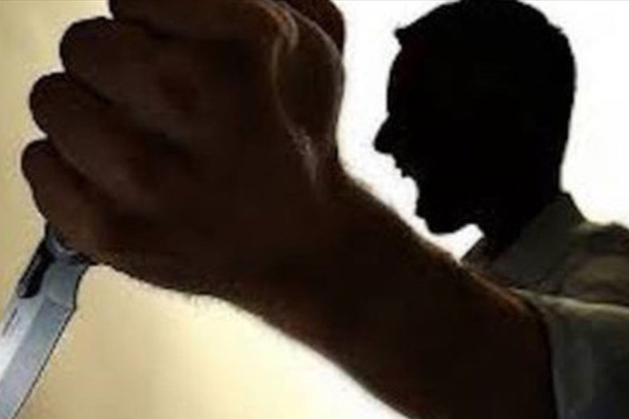 Ghen tuông, chồng nhẫn tâm dùng dao đâm liên tiếp khiến vợ tử vong