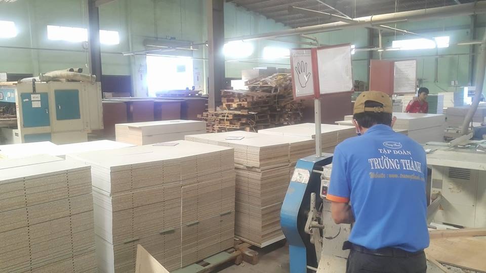 Gỗ Trường Thành lỗ 565 tỉ đồng, khó càng thêm khó