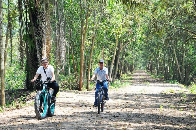Một ng&agrave;y thư gi&atilde;n ở khu bảo tồn C&aacute;nh đồng bất tận - Ảnh 2.