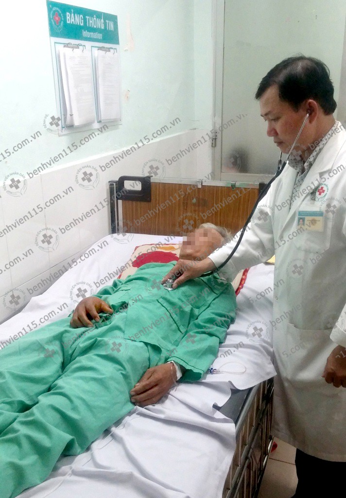 "Tóm" được cục huyết khối di chuyển trong người một cụ ông