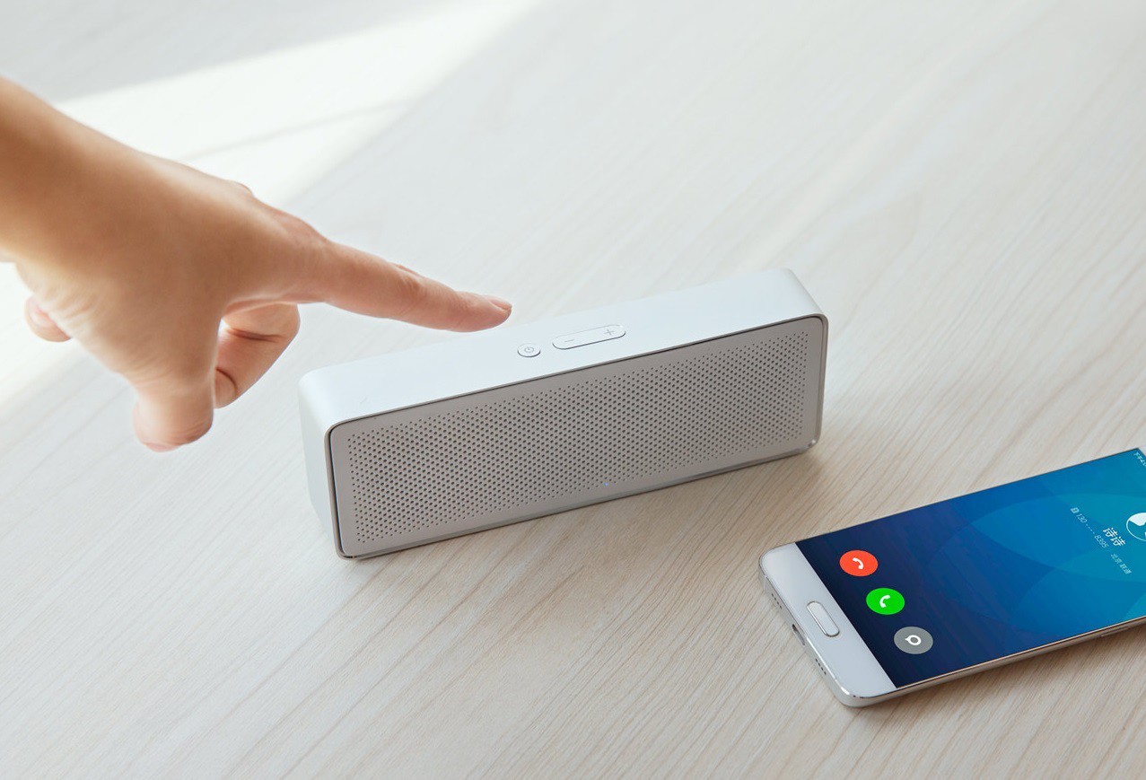 Phiêu cùng điệu nhạc, không bỏ quên loa Bluetooth siêu tiện lợi