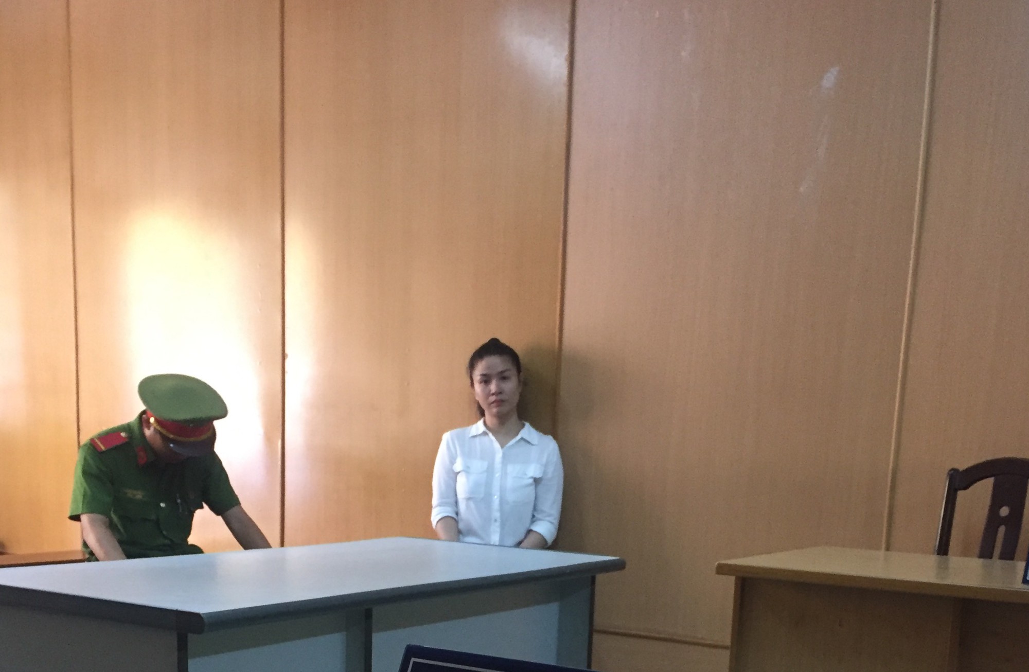 Người đ&agrave;n b&agrave; bị tr&oacute;i cả đời v&igrave; muốn dễ d&agrave;ng sung sướng - Ảnh 1.