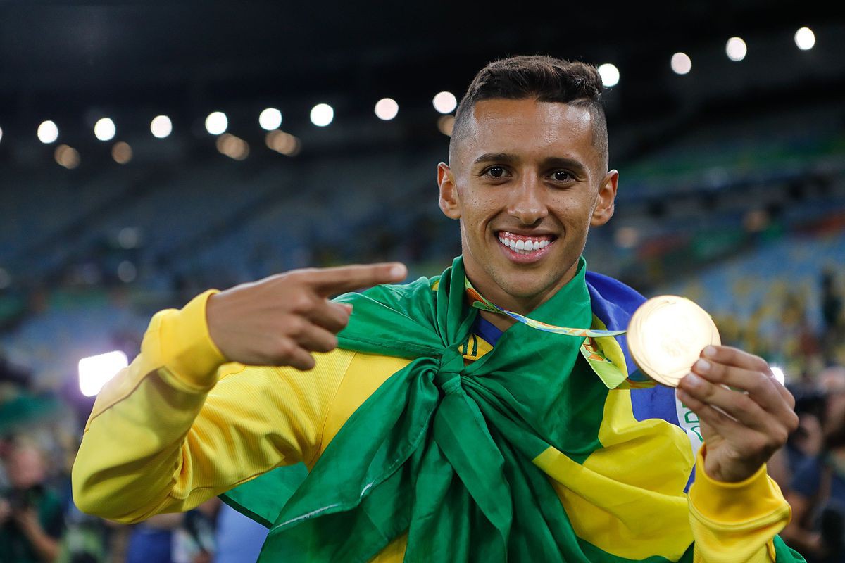D&iacute;nh chấn thương l&uacute;c tập, hậu vệ Brazil chia tay World Cup  - Ảnh 3.