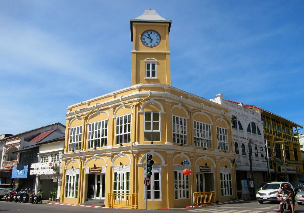 V&igrave; sao đảo Phuket thu h&uacute;t du kh&aacute;ch quốc tế? - Ảnh 11.