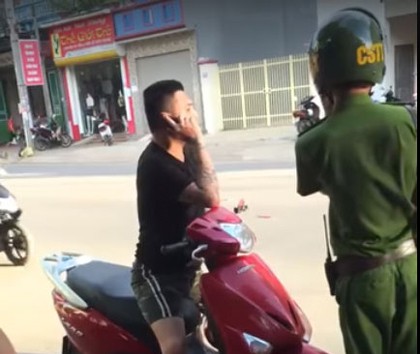 Xác minh bất ngờ về thanh niên nói: “Bác tao là trưởng Công an TP”