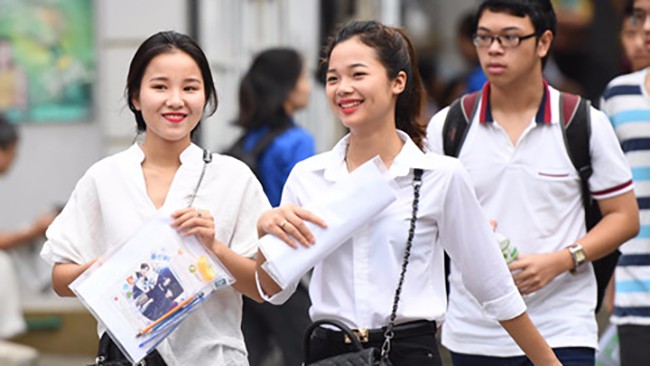 Trường ĐH đầu tiên công bố điểm sàn xét tuyển