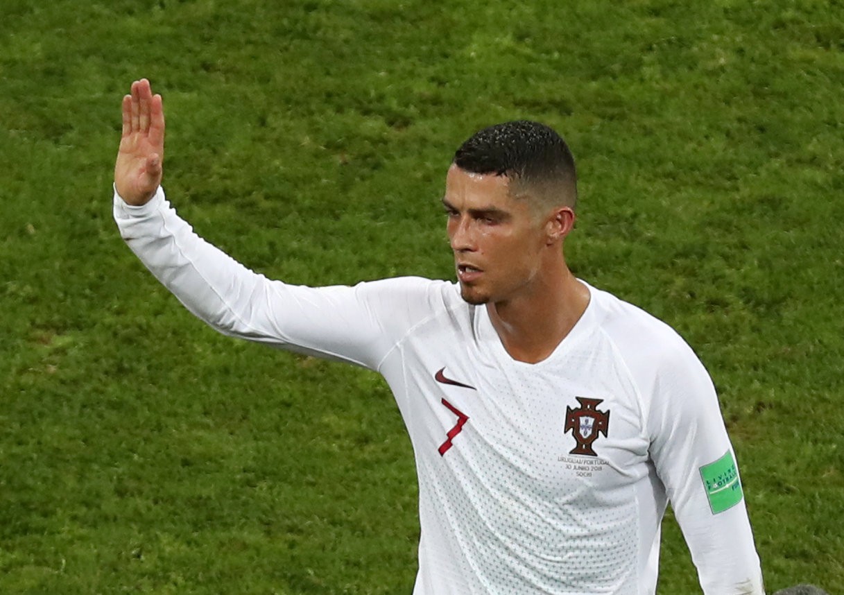 Enrique nắm tuyển Tây Ban Nha, hé lộ lý do Ronaldo sang Juventus - Ảnh 2.