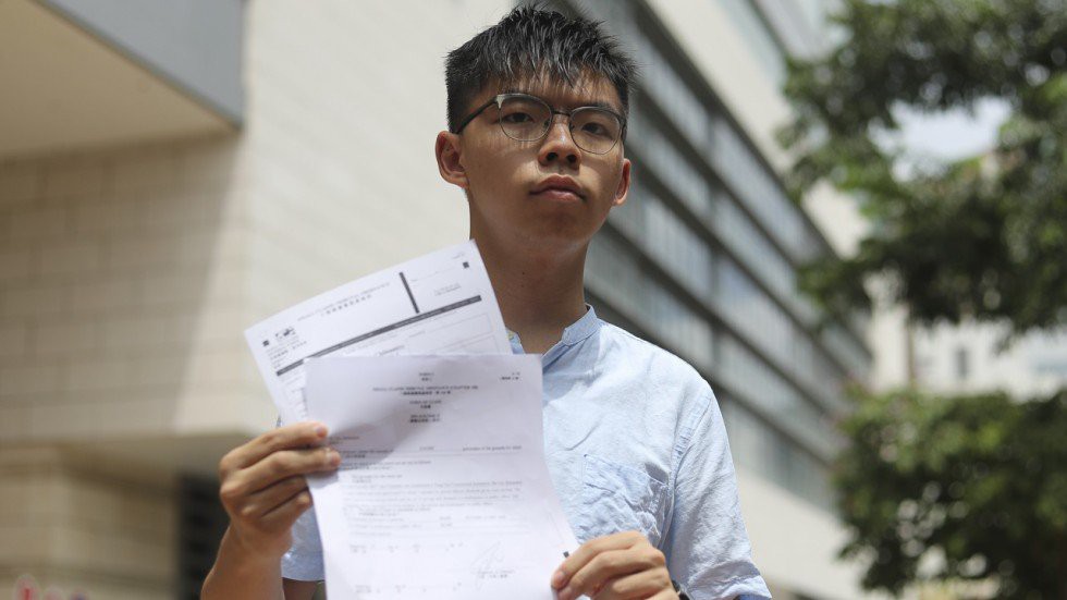 Hồng Kông: Joshua Wong tố bị thẩm vấn khi "không mảnh vải che thân"