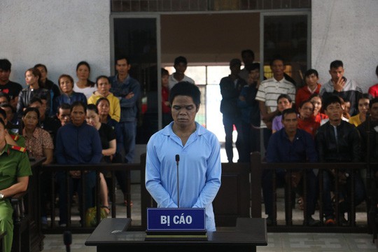 18 năm tù cho kẻ hành vợ đến chết rồi chôn xác suốt 10 năm