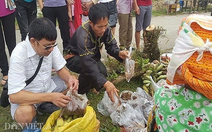 Độc đáo chợ phiên vùng cao Mẫu Sơn - Ảnh 8.