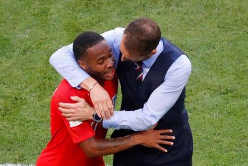 Mong Sterling đừng ghi bàn!