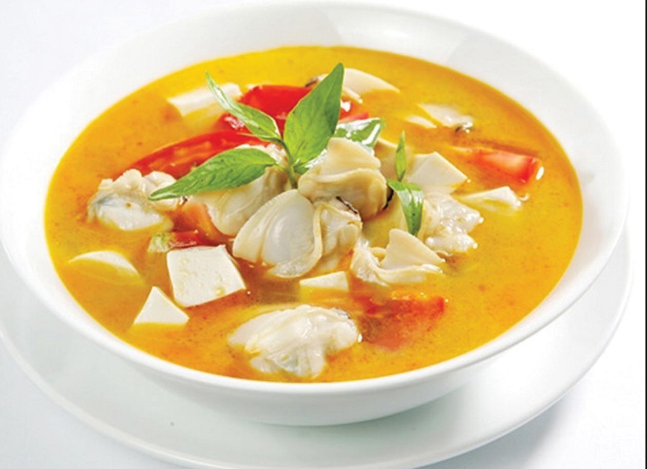 Cà ri nghêu "ngon, độc, lạ"