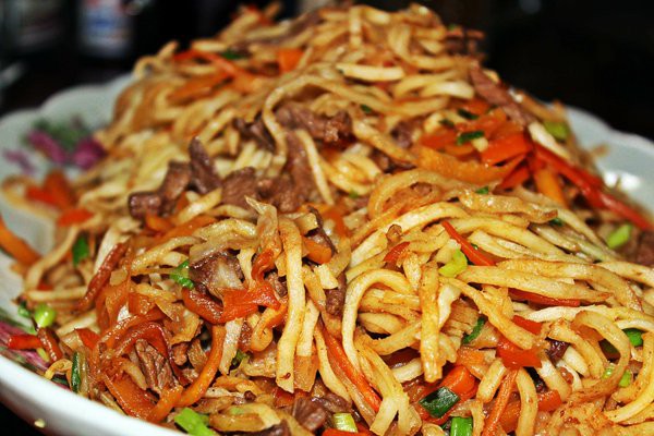 Cho&aacute;ng v&aacute;ng trước những m&oacute;n đặc sản M&ocirc;ng Cổ n&agrave;y - Ảnh 4.