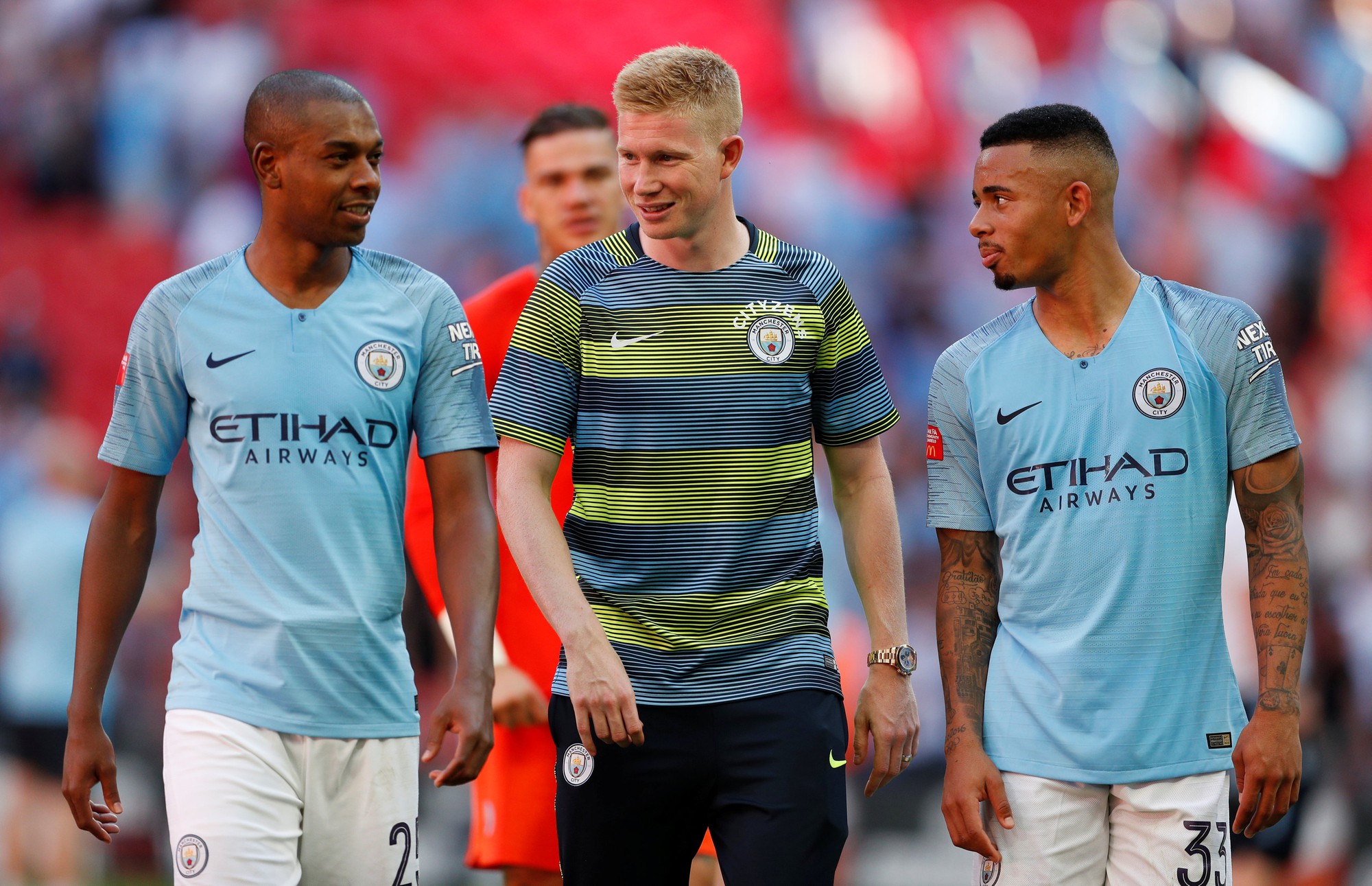Man City sẽ mất De Bruyne nếu không được dự Champions League