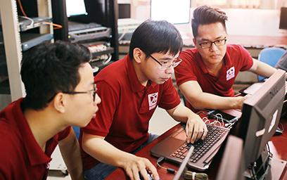 Sinh viên Duy Tân xếp thứ Nhất trên Bảng Xếp hạng CTF Time