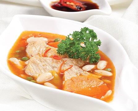 M&ugrave;a Vu lan l&agrave;m sườn chay nấu đậu phụ thơm nức - Ảnh 3.