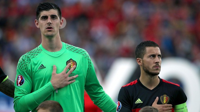 Lôi kéo Hazard đến Real Madrid, Courtois “châm dầu vào lửa” - Ảnh 1.