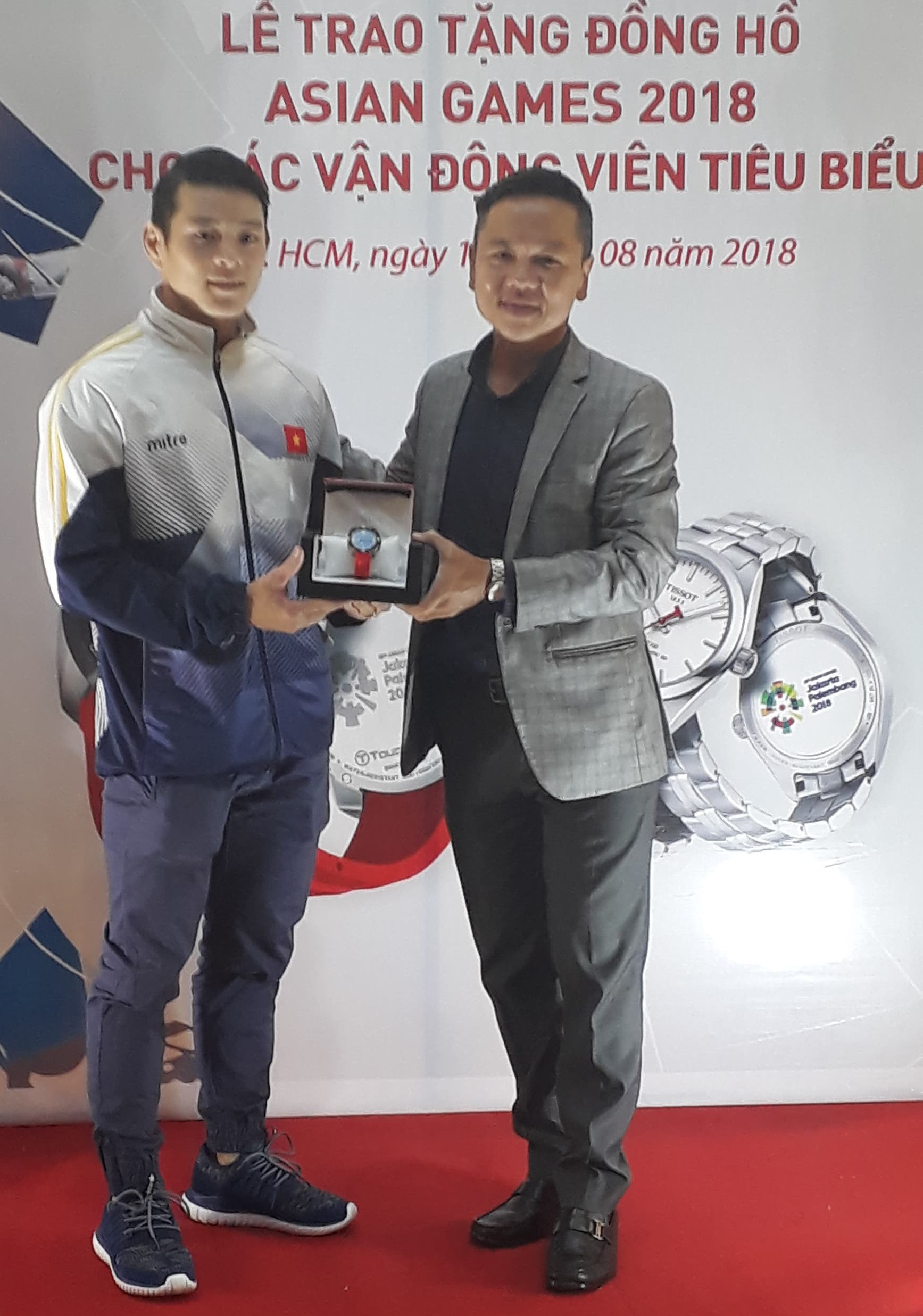 4 ng&ocirc;i sao Việt Nam được đồng hồ Thụy Sĩ tiếp sức trước ASIAD 18 - Ảnh 3.