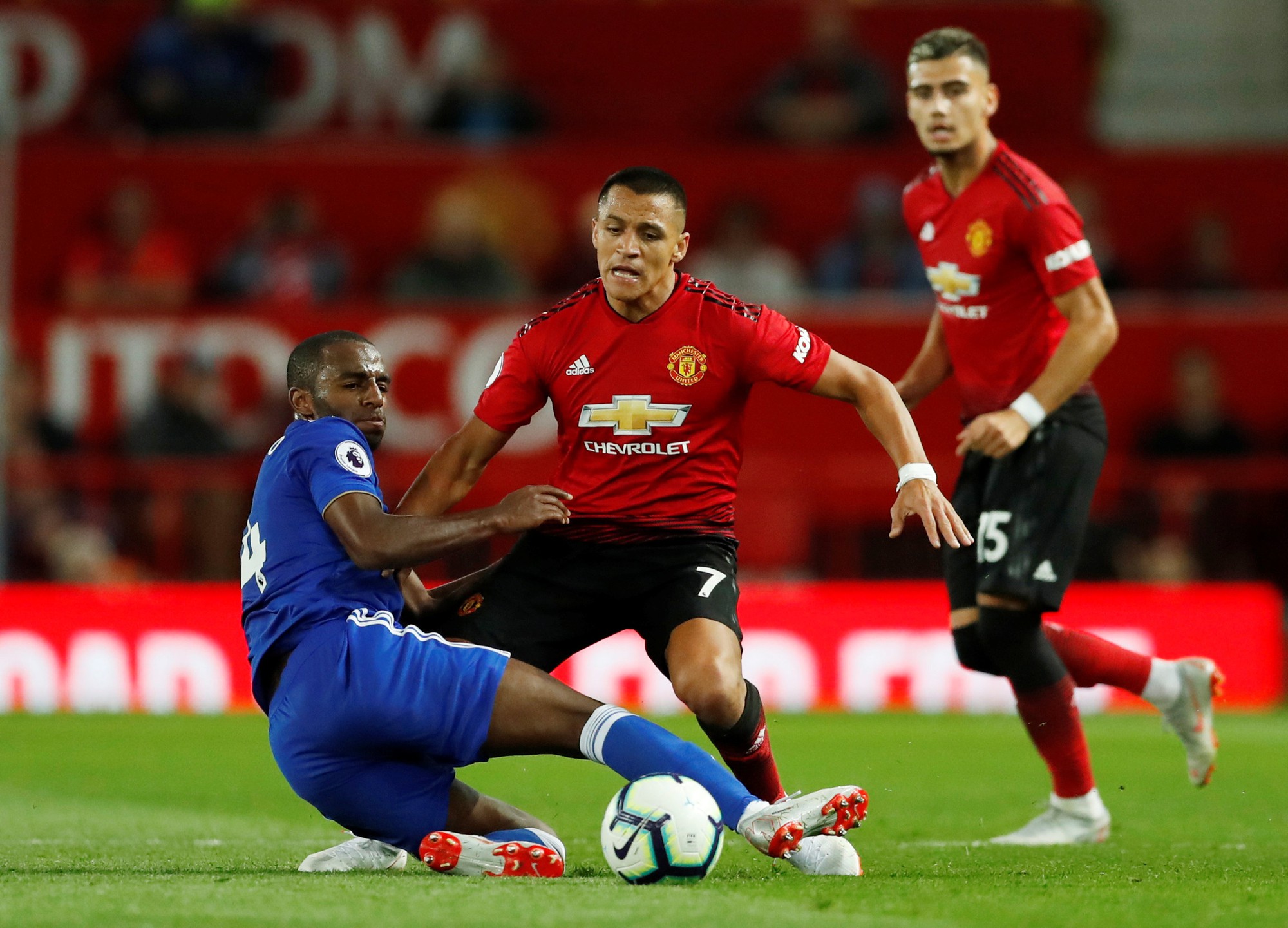 B&atilde;o chấn thương, Man United mất cả đội h&igrave;nh đấu Crystal Palace - Ảnh 5.