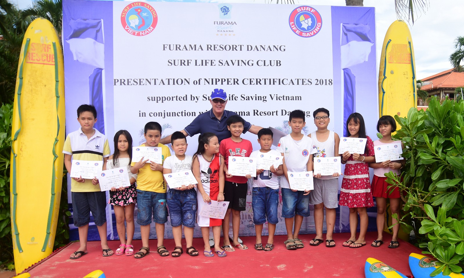 Trao bằng cứu hộ nh&iacute; Nippers 2018  tại Furama Resort Đ&agrave; Nẵng - Ảnh 2.