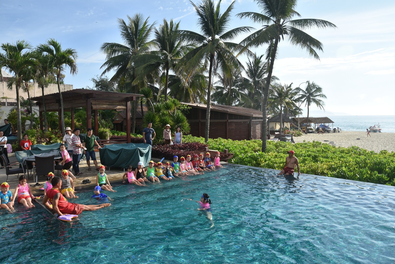 Trao bằng cứu hộ nh&iacute; Nippers 2018  tại Furama Resort Đ&agrave; Nẵng - Ảnh 1.