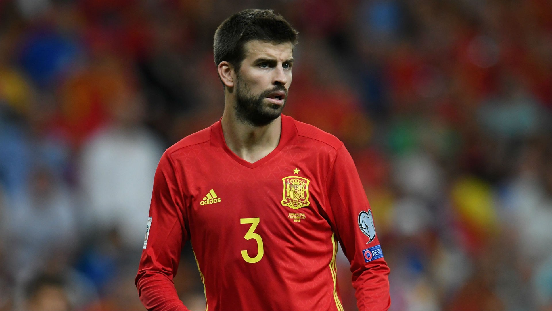 Điểm tin nóng 12-8: Pique chia tay đội tuyển, Sevilla dọa nghỉ đá với Barca