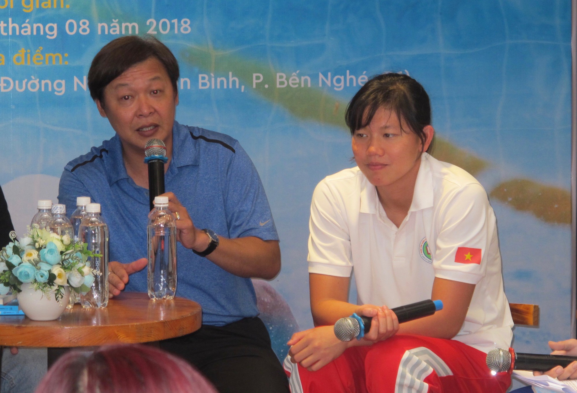 Thầy tr&ograve; &Aacute;nh Vi&ecirc;n nhận 300 triệu đồng trước thềm ASIAD - Ảnh 1.