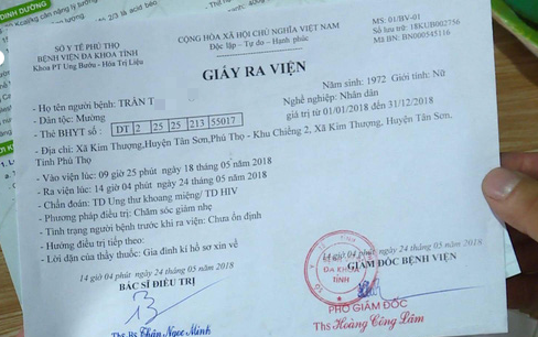 Nghi b&aacute;c sĩ d&ugrave;ng chung kim ti&ecirc;m, cả x&atilde; n&aacute;o loạn lo nhiễm HIV - Ảnh 2.