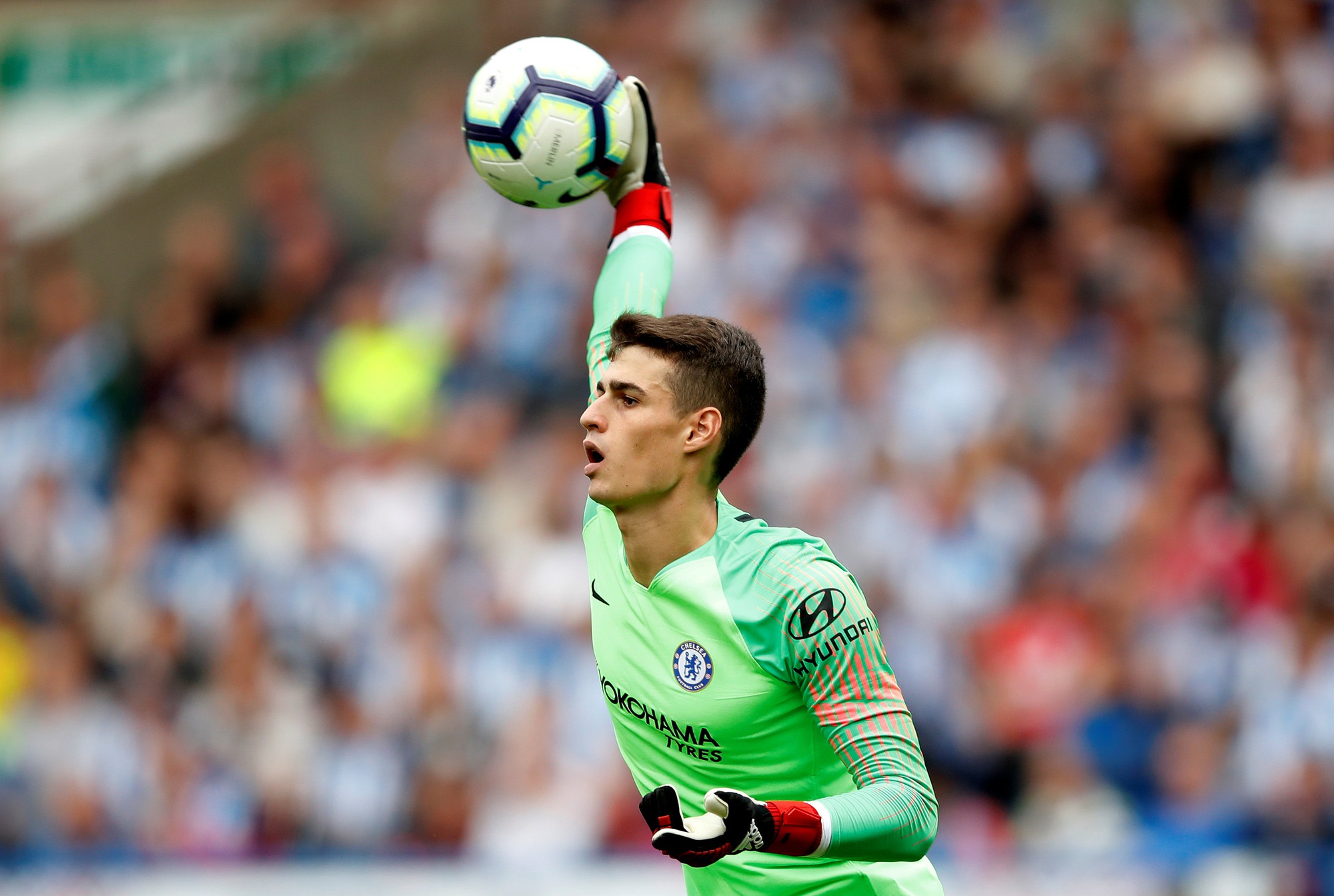 Cựu cầu thủ Chelsea đòi đuổi thủ môn Kepa sau khi chống lệnh khiến HLV Sarri sôi máu