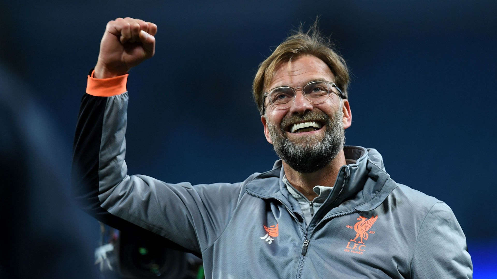 “Klopp sẽ được xem là thánh nếu giúp Liverpool vô địch Anh"