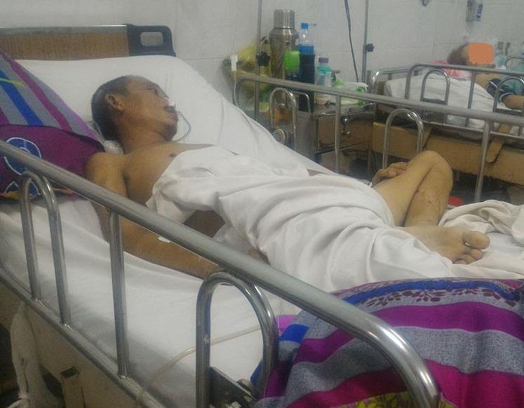 Một người đàn ông nguy kịch cần được giúp đỡ