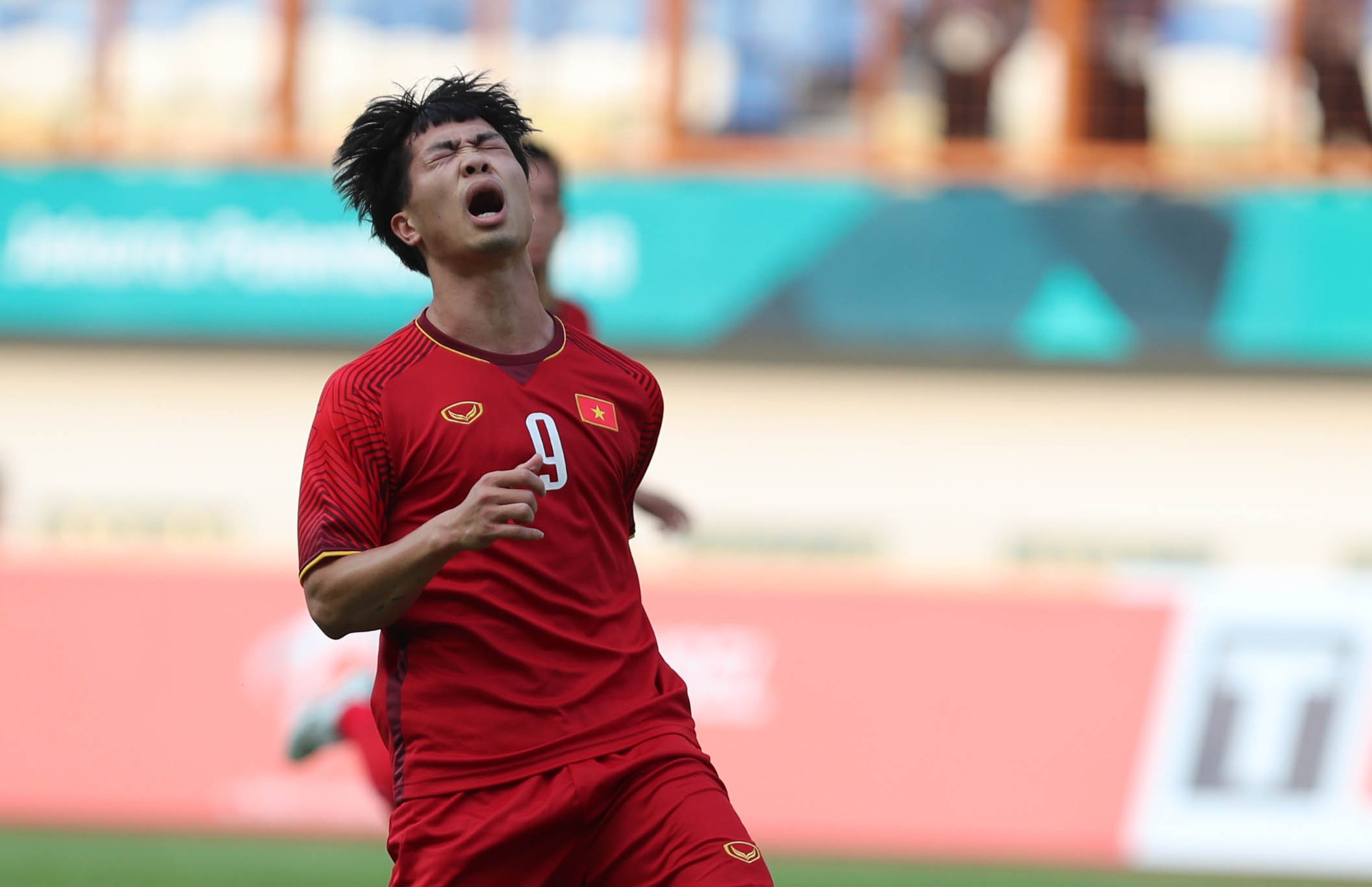 Olympic Việt Nam - Pakistan 3-0: Công Phượng 1 bàn, 1 kiến tạo nhưng sút hỏng 2 quả 11 m - Ảnh 8.