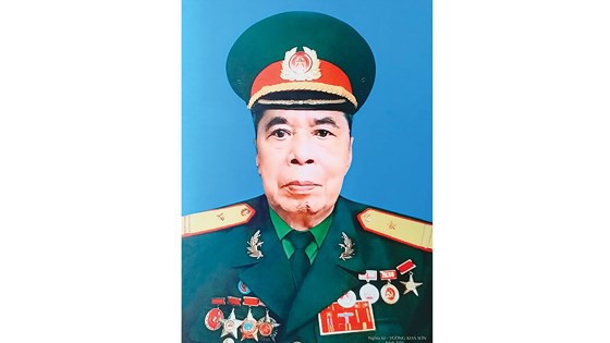 Thiếu t&aacute; t&igrave;nh b&aacute;o 6 lần bị địch cưa ch&acirc;n đ&atilde; từ trần - Ảnh 1.