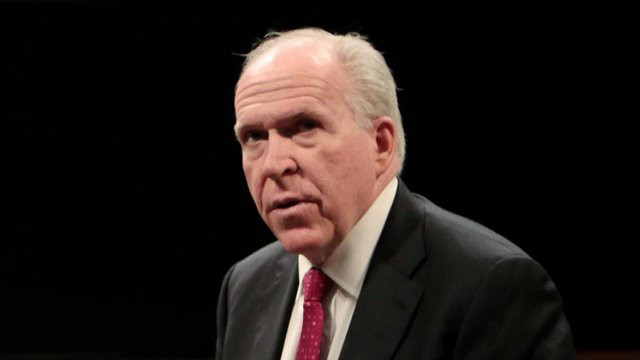 Cựu giám đốc CIA nói ông Trump “say quyền lực”
