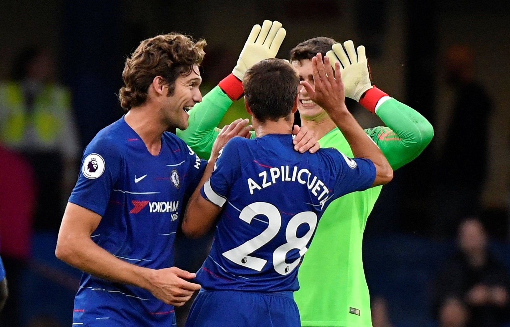 Thua Chelsea, "vua săn danh hiệu" Emery khởi đầu tệ tại Arsenal