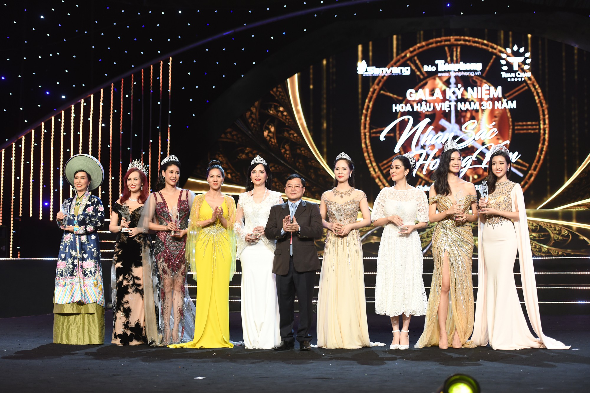 Hoa hậu Việt Nam 2018: trang phục thể thao hot kh&ocirc;ng thua bikini - Ảnh 9.