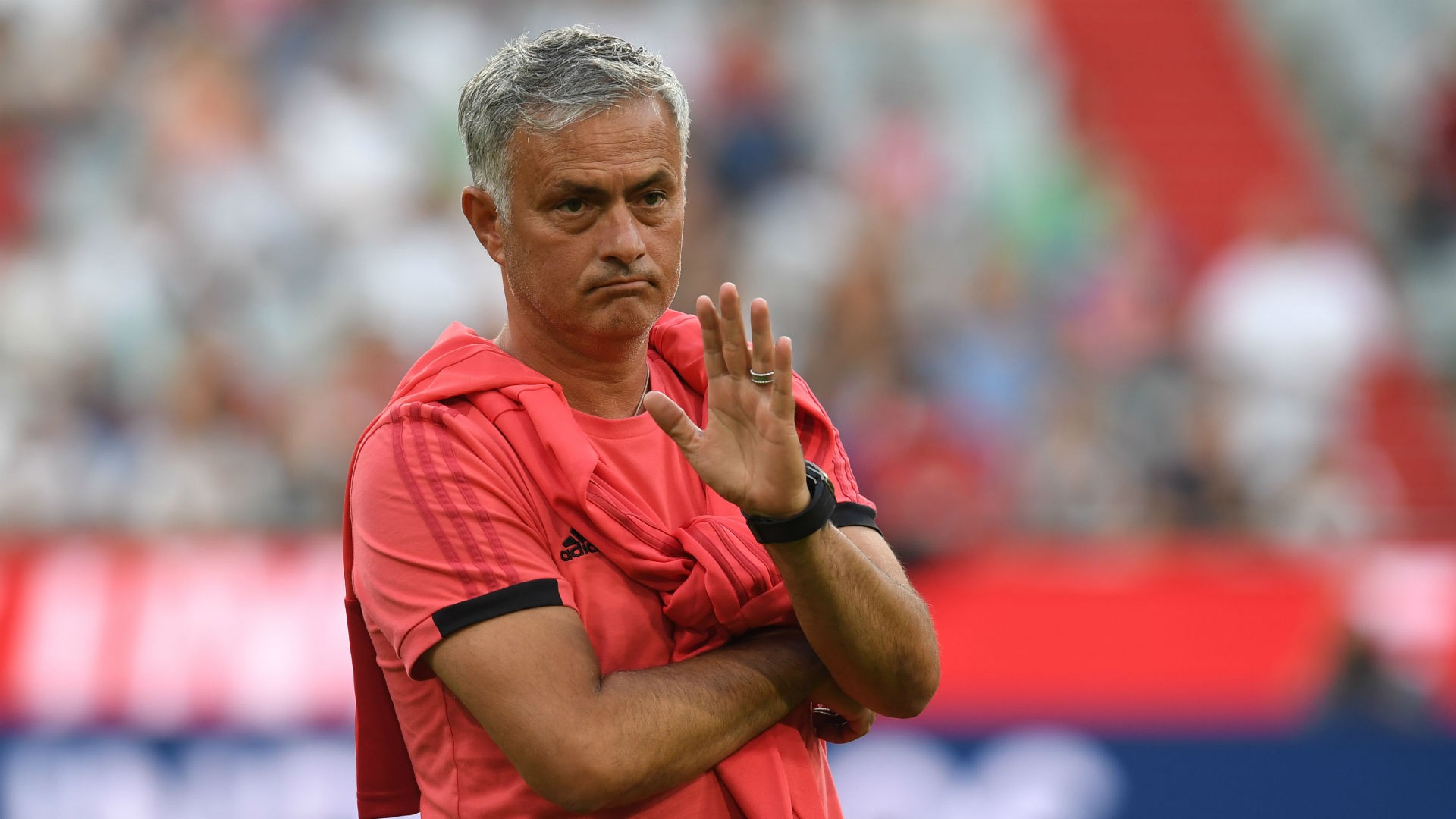 Mourinho: Man City giàu nhưng “không mua được đẳng cấp”