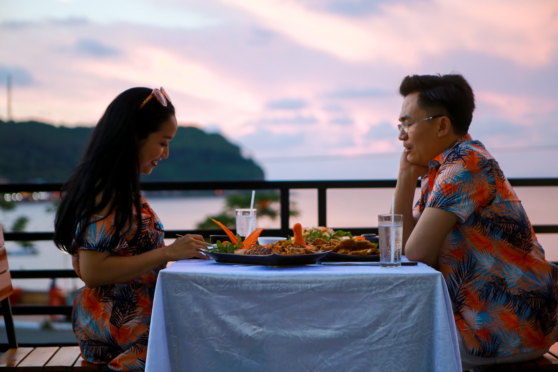Ốc Thanh Vân "hẹn hò" cùng Đại Nghĩa để quảng bá cho du lịch Việt
