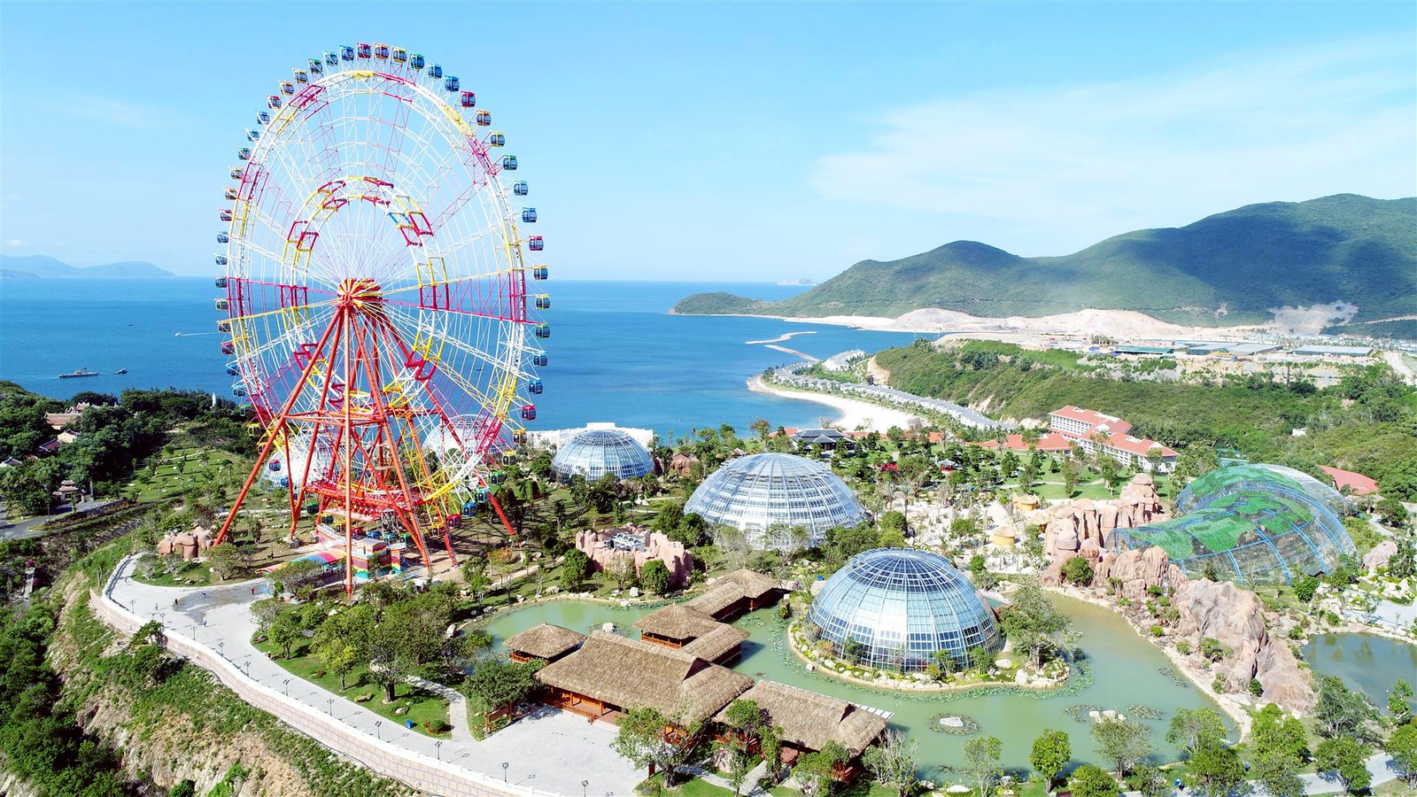 Du lịch đua nhau giảm giá, kích cầu mùa thu, tour Âu-Mỹ giảm đến 8 triệu đồng