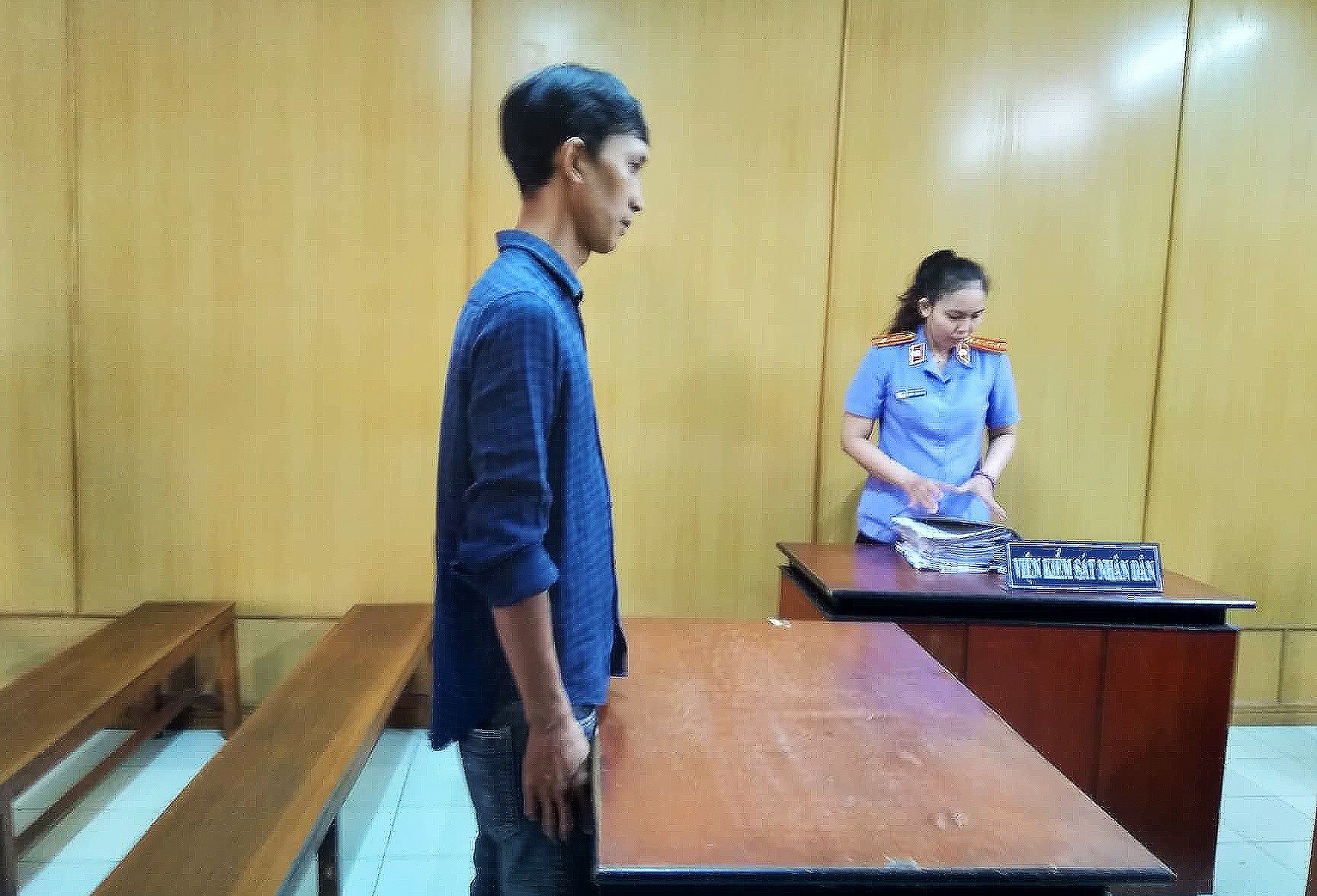 Chiêu trò của nam nhân viên Thế Giới Di Động bị đồng nghiệp lật tẩy