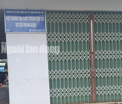 Không phân công công tác đội trưởng TTGT đánh bạc trong căn nhà hoang