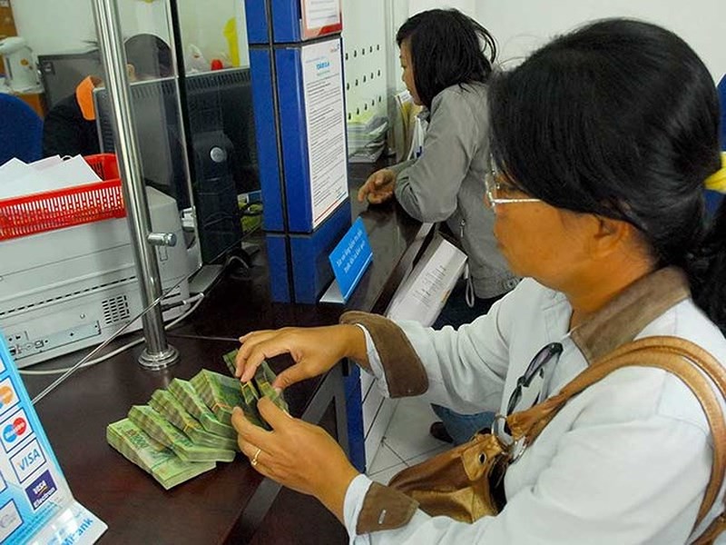 Lẽ ra phải đối xử với người nộp thuế như "thượng đế"
