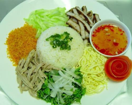 Độc đáo cơm âm phủ