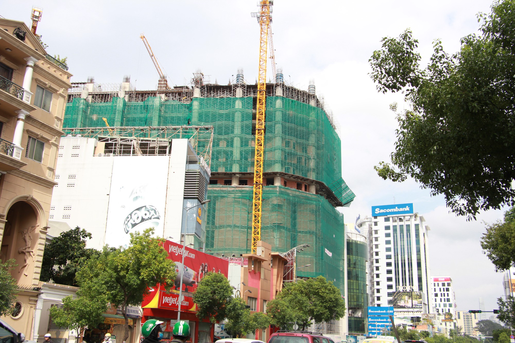 Nhiều vi phạm trong cấp phép xây dựng ở quận 1