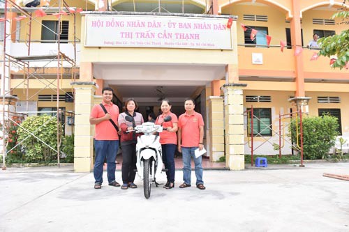 Hỗ trợ dân nghèo huyện Cần Giờ