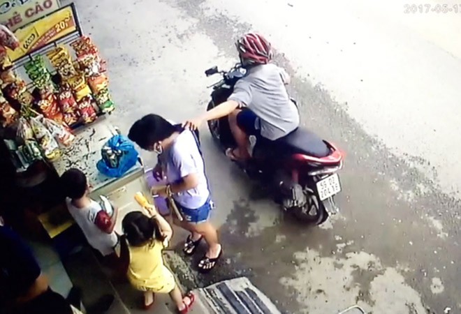 Khởi tố tên cướp nhí 14 tuổi ở Nha Trang