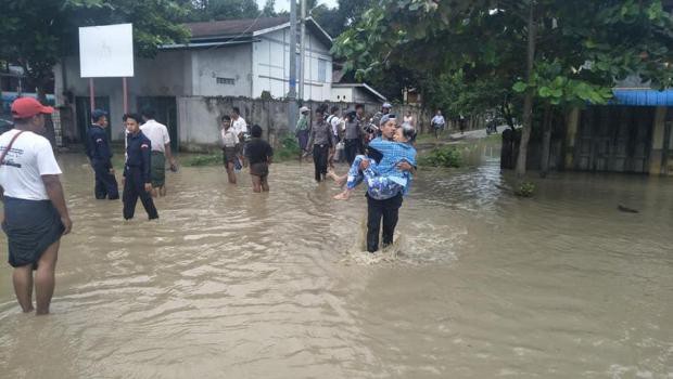 Myanmar: Vỡ đập, 100 ng&ocirc;i l&agrave;ng ngập trong nước lũ - Ảnh 2.