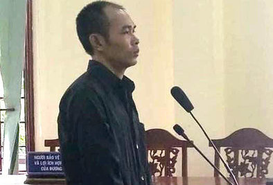 Cần chỗ ngủ, một người nghiện dùng dao đâm vào cổ nạn nhân tử vong